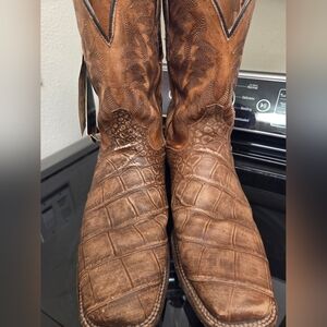 Dan Post Crocodile Patterned Brown Western Boots 10 EW